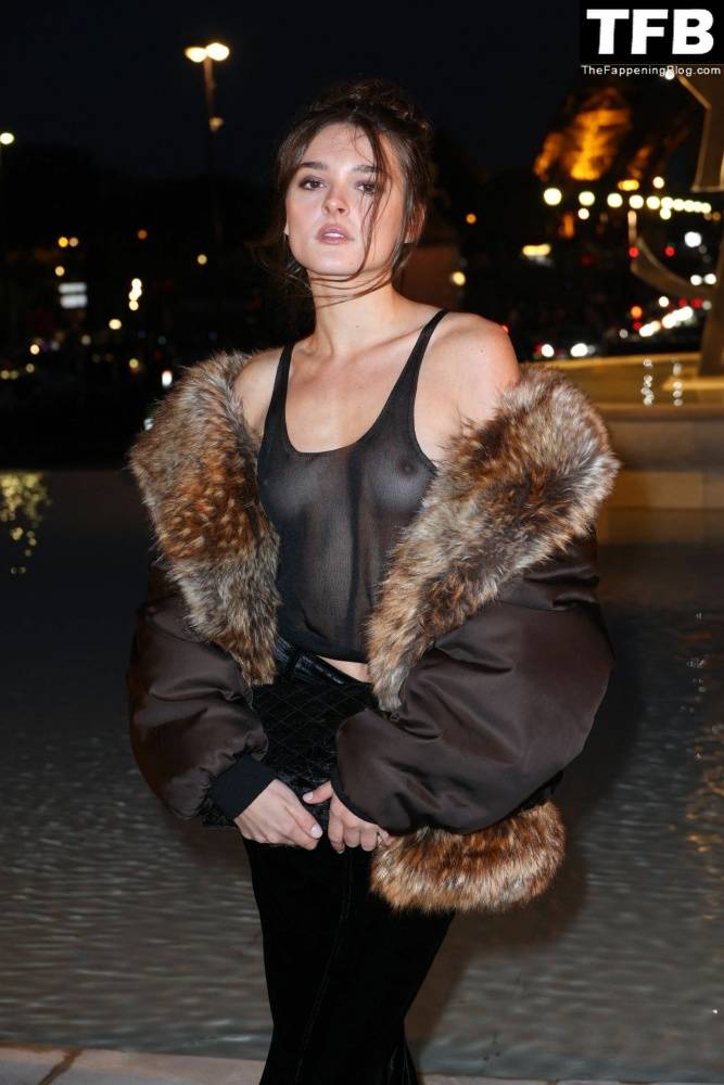 Charlotte Lawrence Flashes Her Nude Tits at the Saint Laurent Womenswear Show in Paris - #5