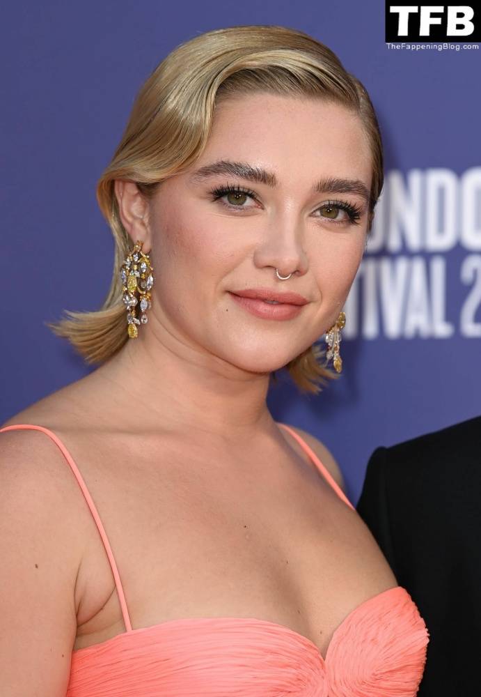 Florence Pugh Stuns on the Red Carpet at 1CThe Wonder 1D Premiere in London - #6