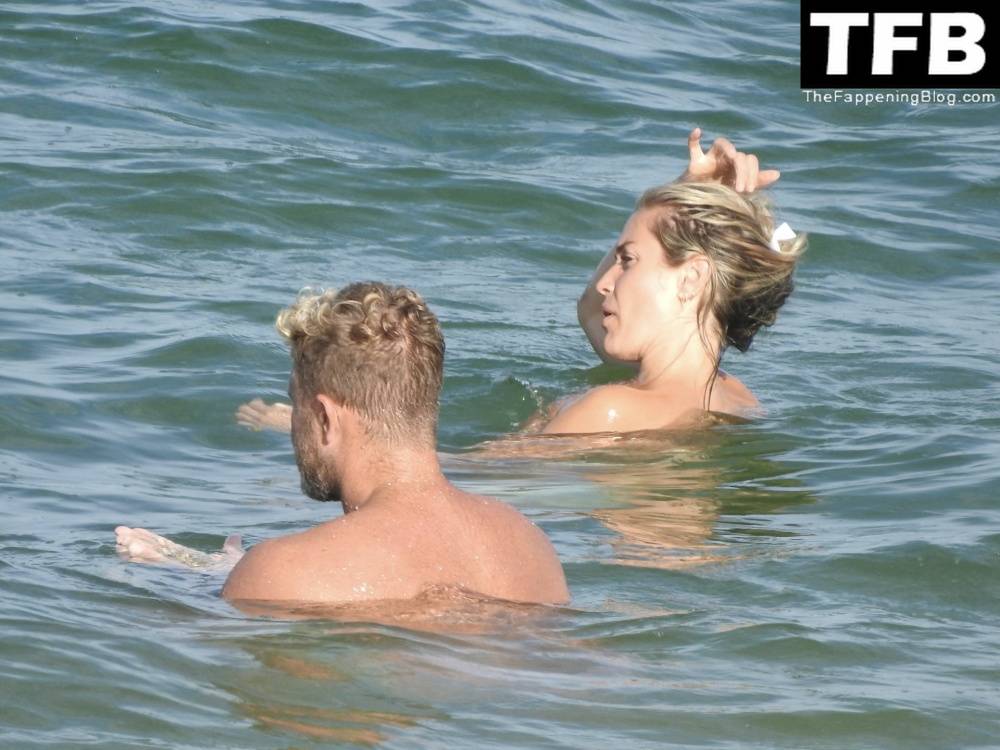Kristin Cavallari Looks Incredible as She Takes a Dip in the Ocean in a White Bikini - #33