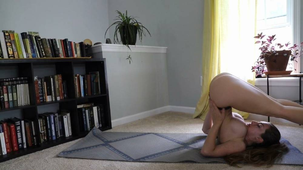 Abby Opel Nude Yoga Stretching Onlyfans photo Leaked - #2