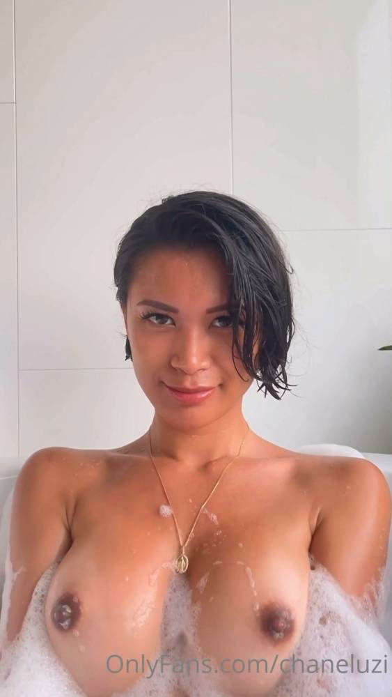 Chanel Uzi Nude Bath Masturbation Onlyfans photo Leaked - #1