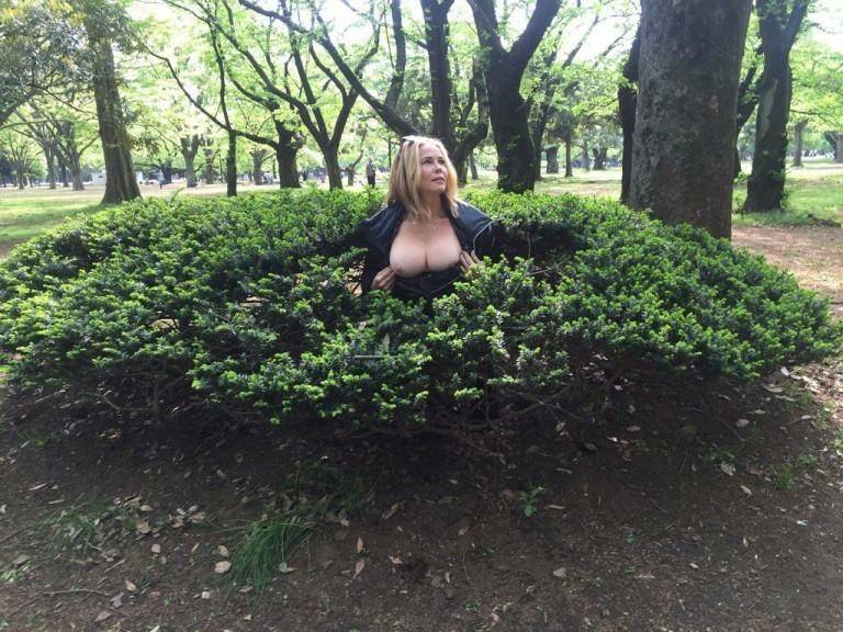Chelsea Handler Candid Nude Photo Set Leaked - #6