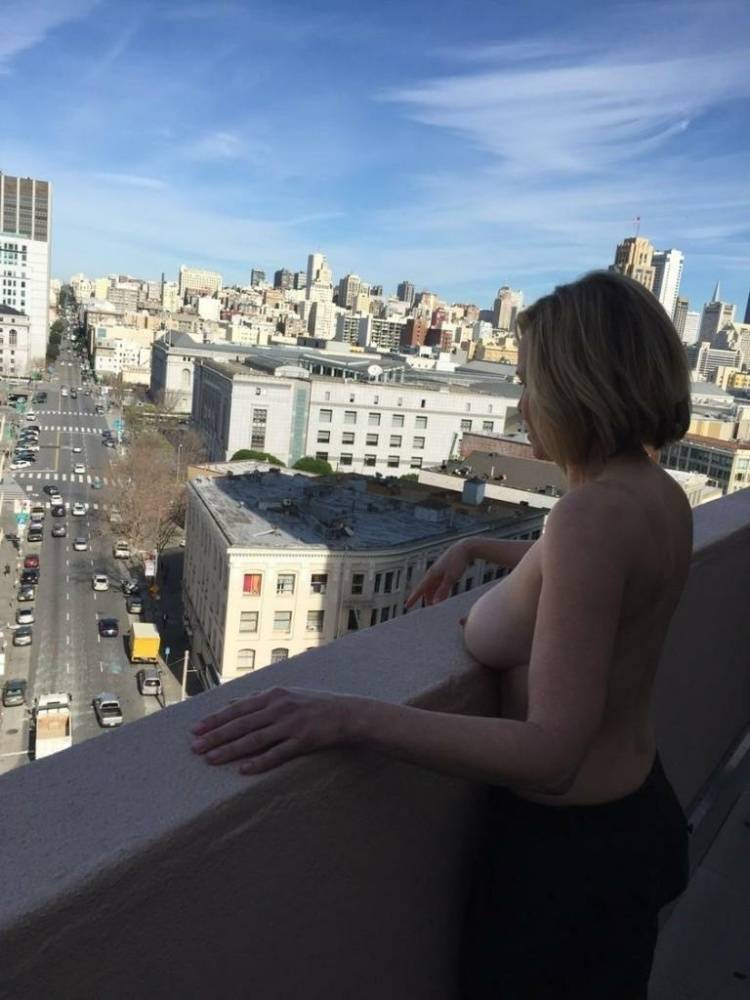 Chelsea Handler Nude Candid Photo Set Leaked - #5