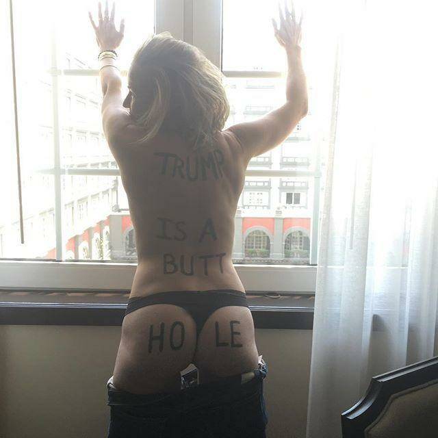 Chelsea Handler Nude Candid Photo Set Leaked - #3