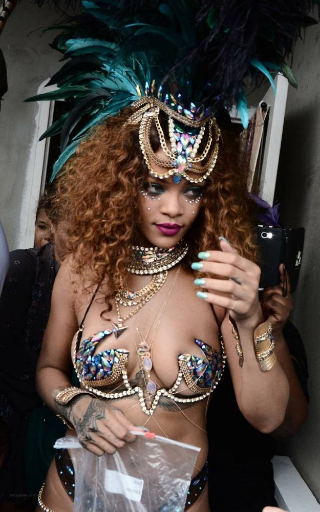 Rihanna Bikini Festival Nip Slip Photos Leaked - #13