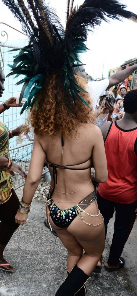 Rihanna Bikini Festival Nip Slip Photos Leaked - #8