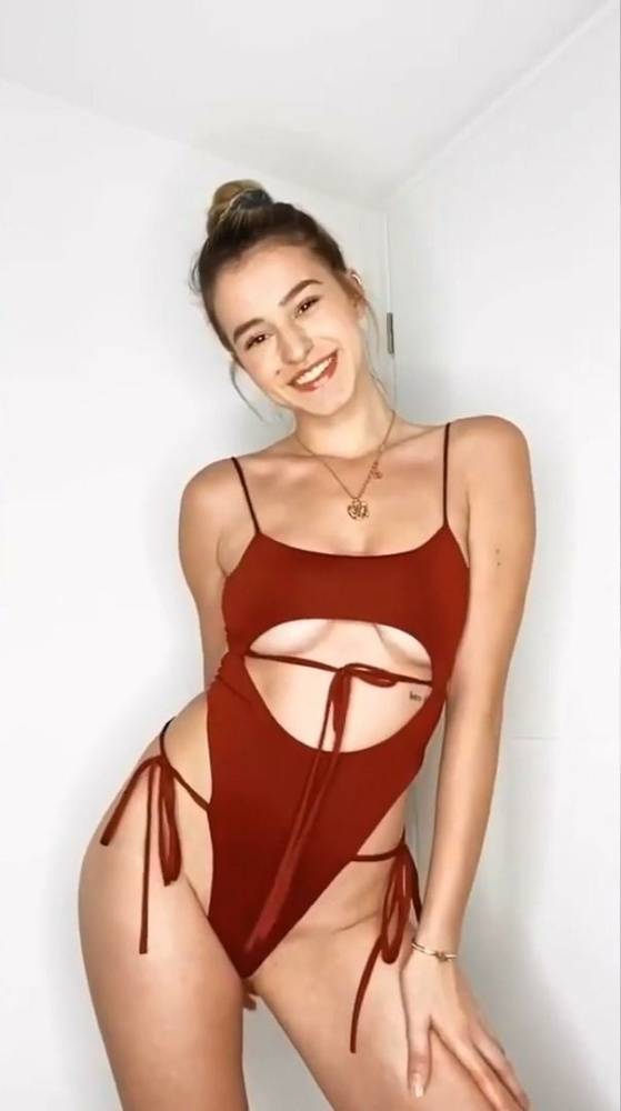 Lea Elui Deleted Bikini Try On photo Leaked - #15