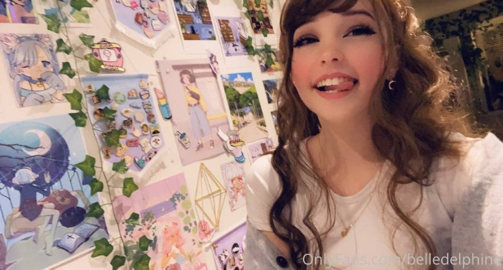 Belle Delphine Showing Art And Boobs Onlyfans Set Leaked - #7