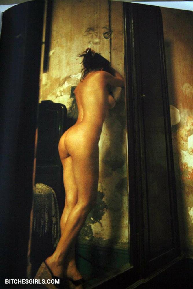 Emmanuelle Beart Nude Celeb - Celebrities Leaked Naked Photo - #6