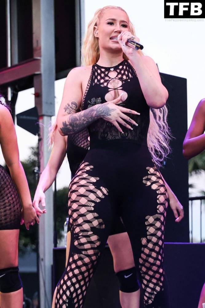 Iggy Azalea Performs at The 39th Annual Long Beach Pride Parade and Festival in Long Beach (150 New Photos) - #4