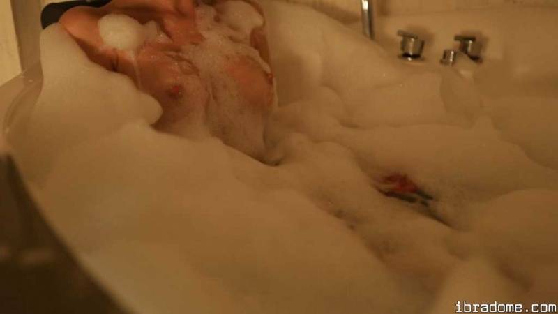 Alex Shai Nude in the Bath - #18