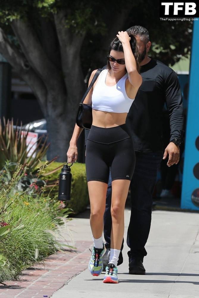 Kendall Jenner Puts Her Abs and Legs on Display During Workout Session in WeHo - #49