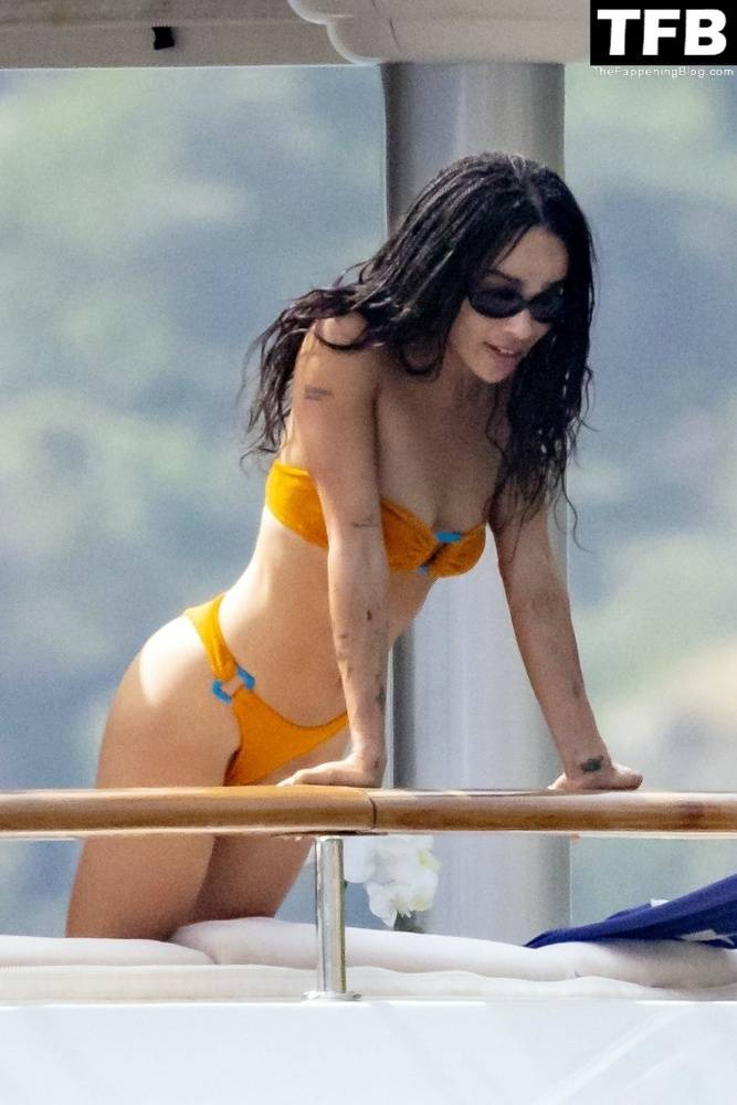 Zoe Kravitz & Channing Tatum Pack on the PDA While on a Romantic Holiday on a Mega Yacht in Italy - #23