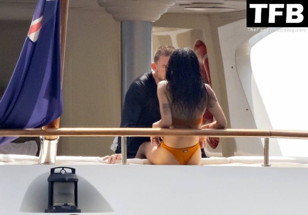 Zoe Kravitz & Channing Tatum Pack on the PDA While on a Romantic Holiday on a Mega Yacht in Italy - #89