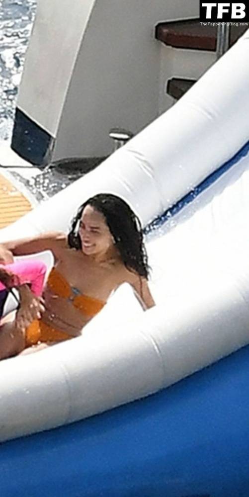 Zoe Kravitz & Channing Tatum Pack on the PDA While on a Romantic Holiday on a Mega Yacht in Italy - #1