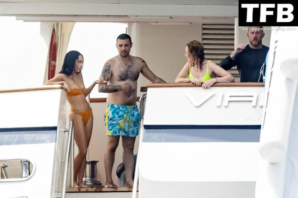 Zoe Kravitz & Channing Tatum Pack on the PDA While on a Romantic Holiday on a Mega Yacht in Italy - #42