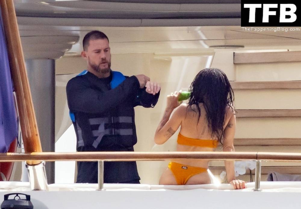 Zoe Kravitz & Channing Tatum Pack on the PDA While on a Romantic Holiday on a Mega Yacht in Italy - #64