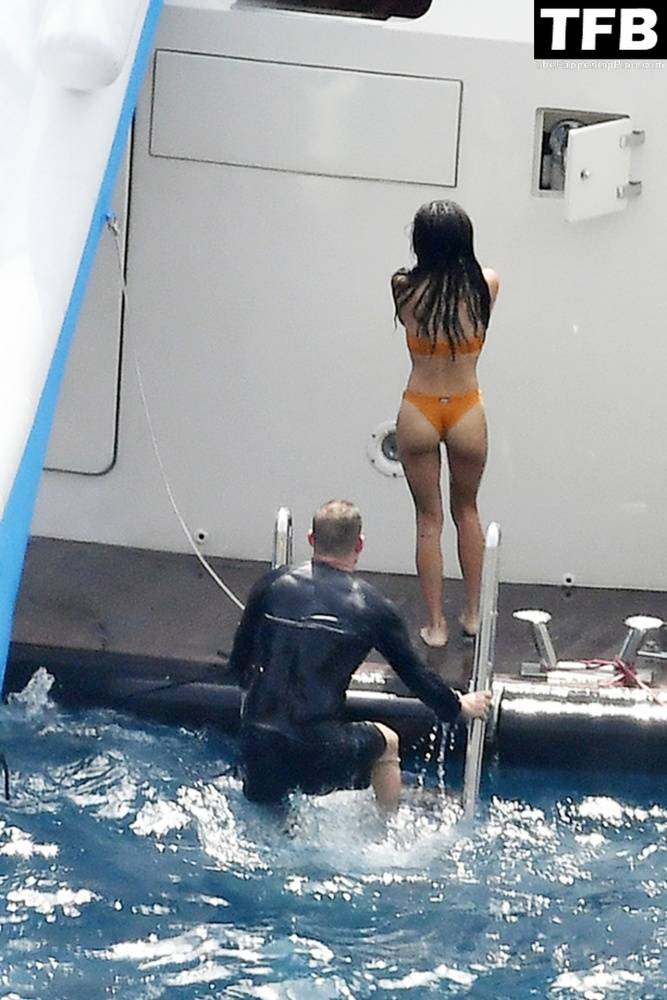 Zoe Kravitz & Channing Tatum Pack on the PDA While on a Romantic Holiday on a Mega Yacht in Italy - #53