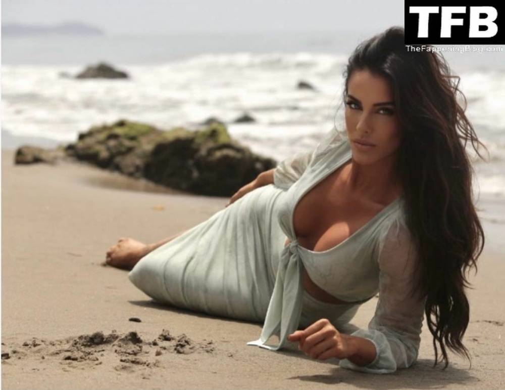 Jessica Lowndes Hot - #2