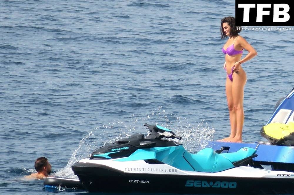 Ruben Dias Packs on the PDA with a Mysterious Scantily-Clad Woman on a Boat in Formentera - #3