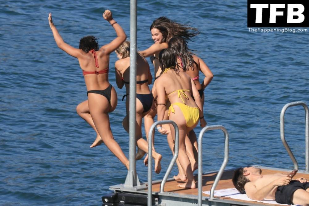 Addison Rae Displays Her Curves in a Black Bikini on Holiday with Omer Fedi on Lake Como - #10