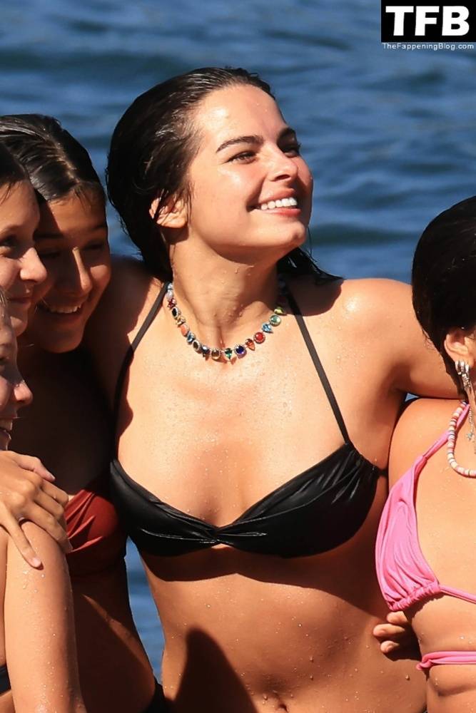 Addison Rae Displays Her Curves in a Black Bikini on Holiday with Omer Fedi on Lake Como - #64