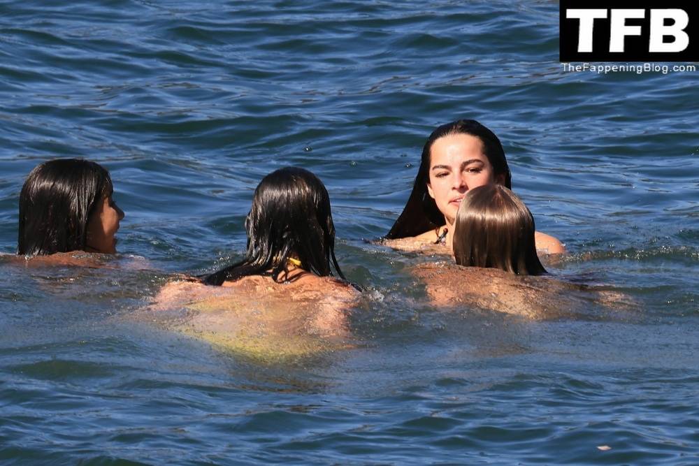 Addison Rae Displays Her Curves in a Black Bikini on Holiday with Omer Fedi on Lake Como - #4