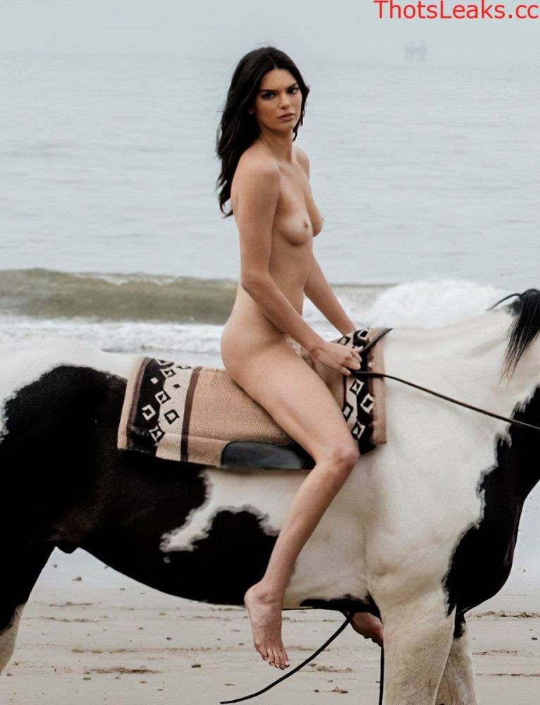 Kendall Jenner Nude Horse Riding Set Leaked - #15