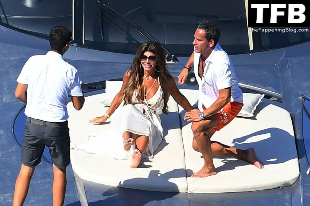 Teresa Giudice & Luis Ruelas Continue Their Honeymoon in Italy - #14