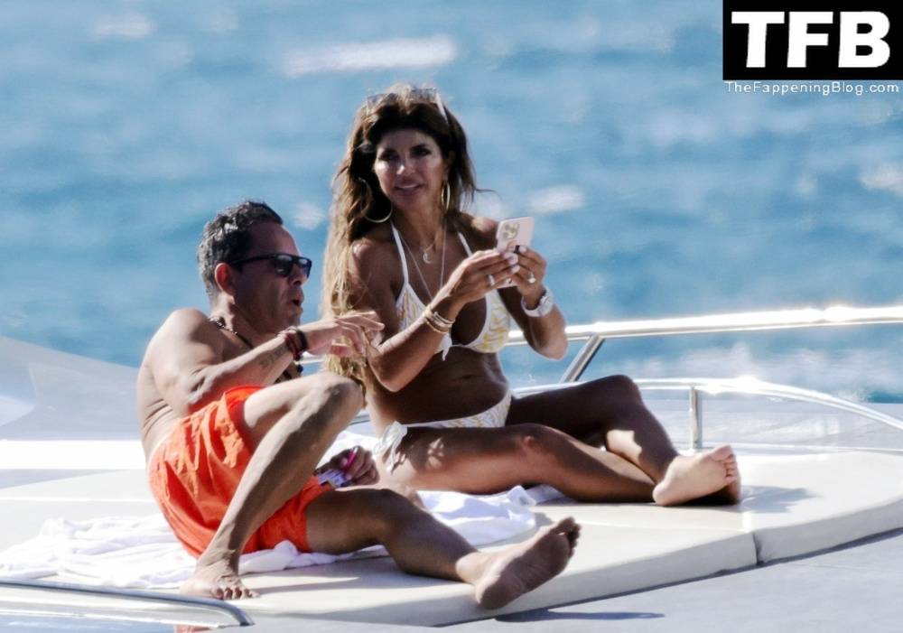 Teresa Giudice & Luis Ruelas Continue Their Honeymoon in Italy - #34