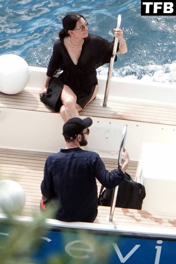 Courteney Cox Enjoys the Summer Holiday with Johnny McDaid in Positano - #56