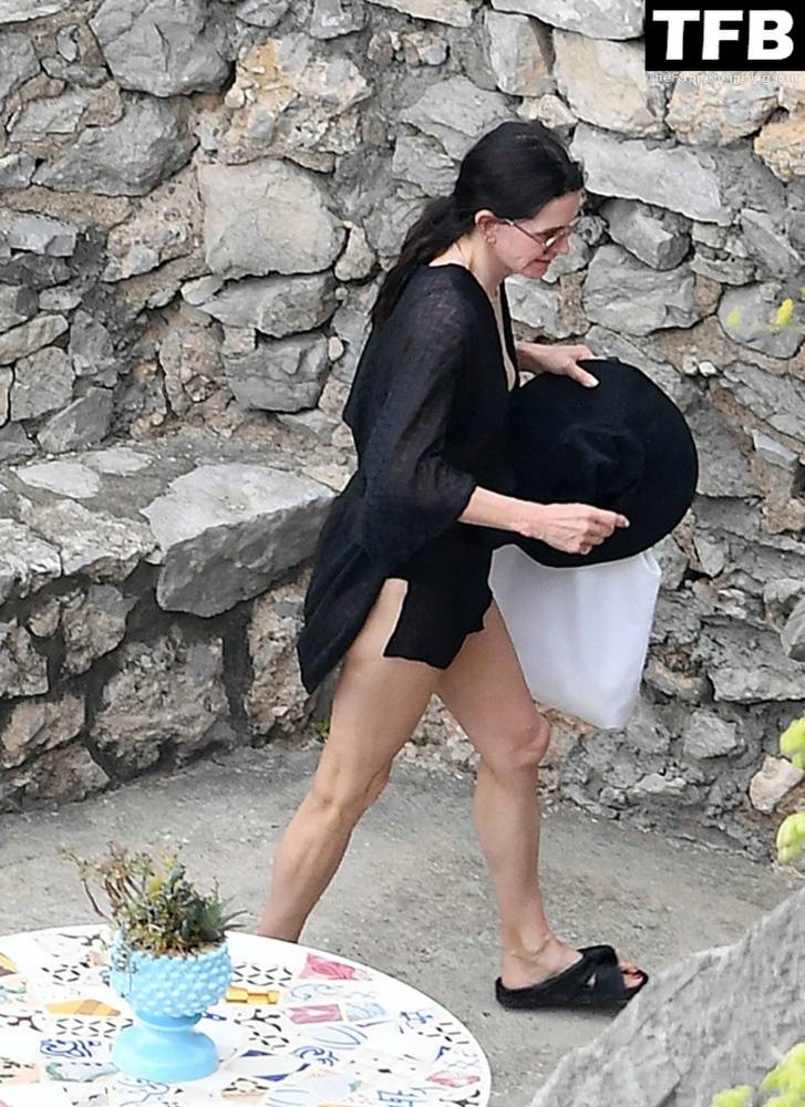 Courteney Cox Enjoys the Summer Holiday with Johnny McDaid in Positano - #33