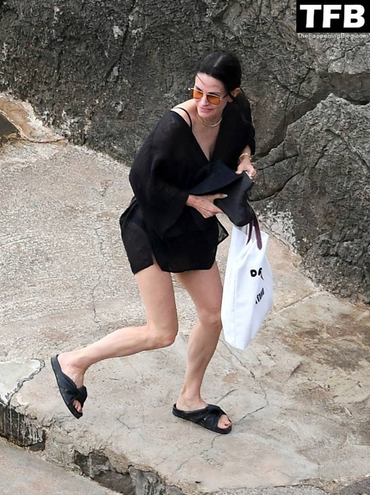 Courteney Cox Enjoys the Summer Holiday with Johnny McDaid in Positano - #44