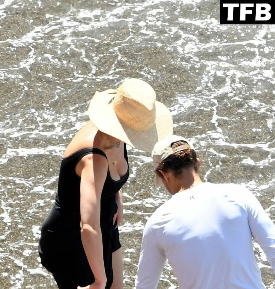 Katy Perry & Orlando Bloom Enjoy Their Summer Vacation on Positano - #84
