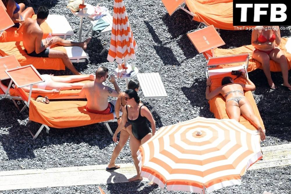 Katy Perry & Orlando Bloom Enjoy Their Summer Vacation on Positano - #81