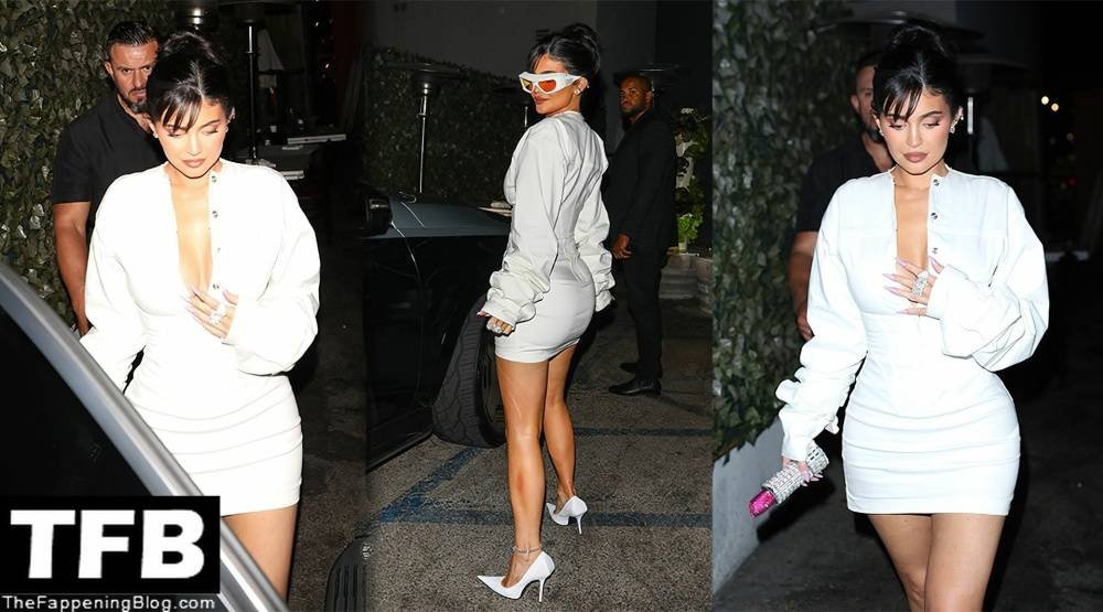 Kylie Jenner Showcases Her Svelte Figure in All-White - #8