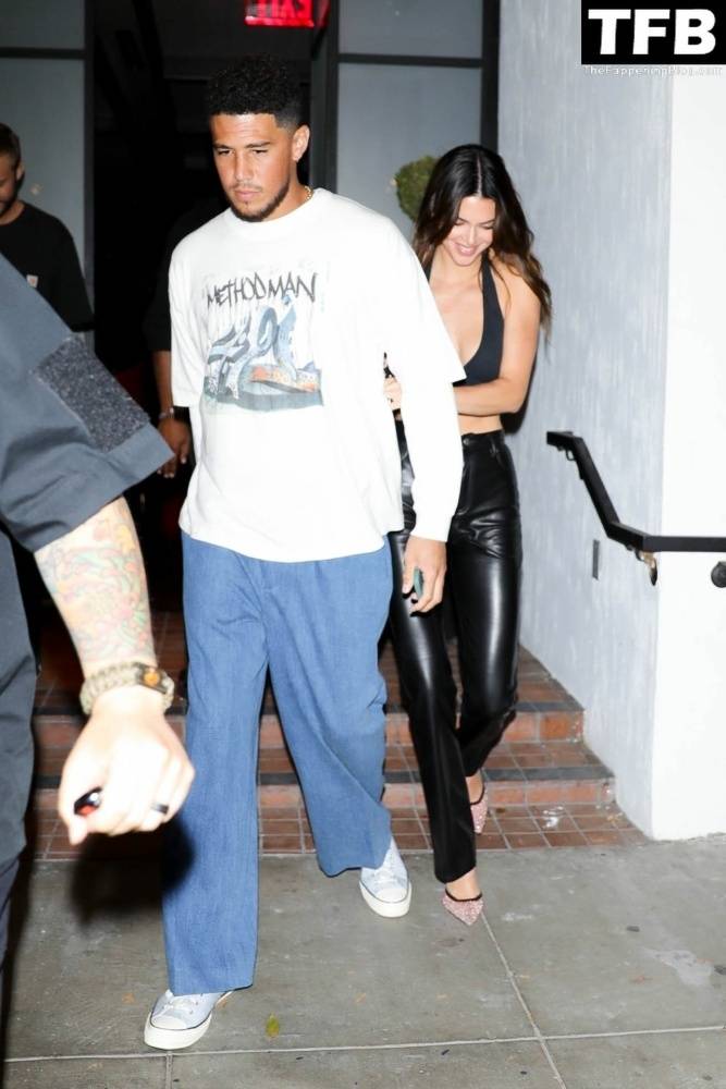 Kendall Jenner & Devin Booker Arrive at Catch Steak in WeHo - #11