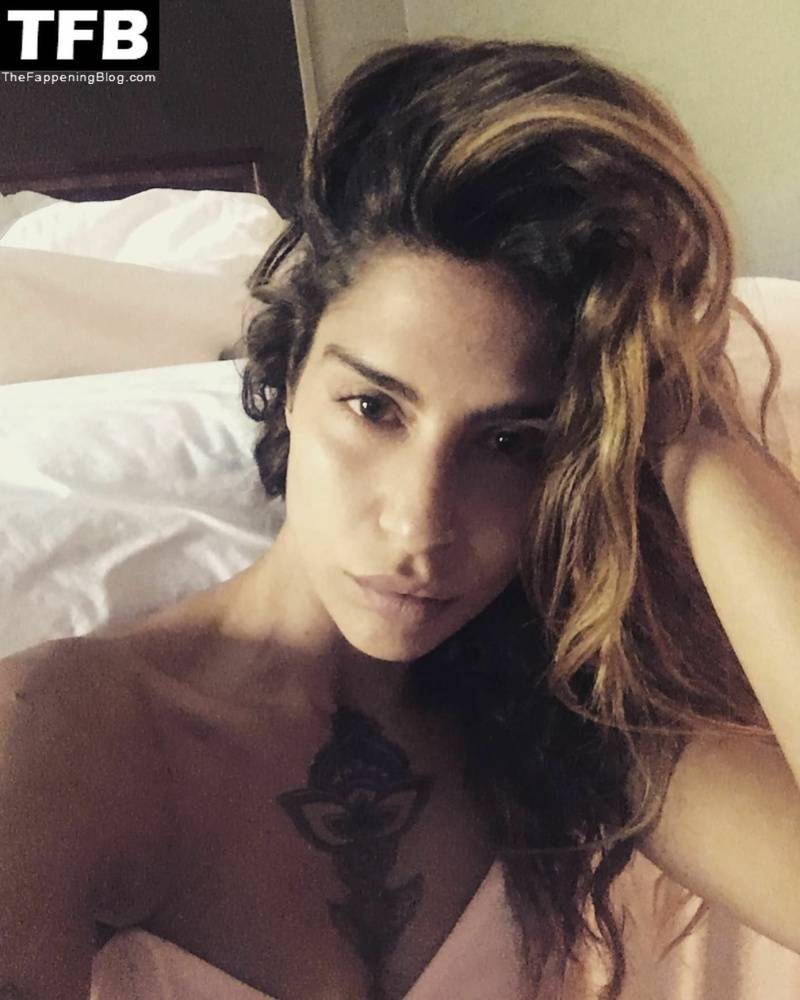 Nadia Hilker Nude & Sexy Collection - #6