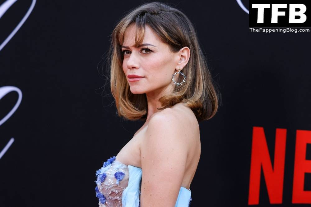 Bethany Joy Lenz Displays Her Sexy Tits at the LA Premiere Of Netflix 19s 18Blonde 19 - #22