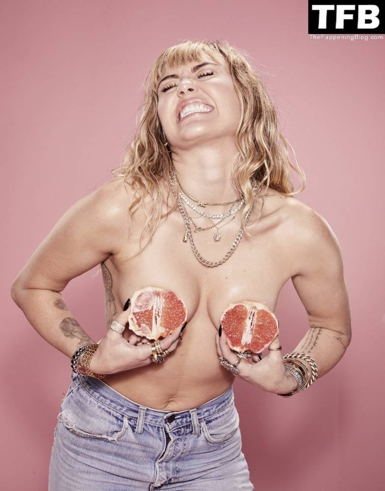 Miley Cyrus Nude & Sexy 13 1CShe Is Coming 1D Outtakes - #30