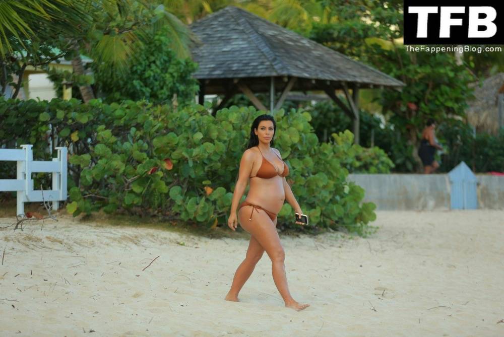 Kim Kardashian Nude & Sexy Collection 13 Part 4 - #42