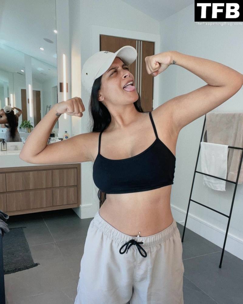 Lilly Singh Topless & Sexy Collection - #5