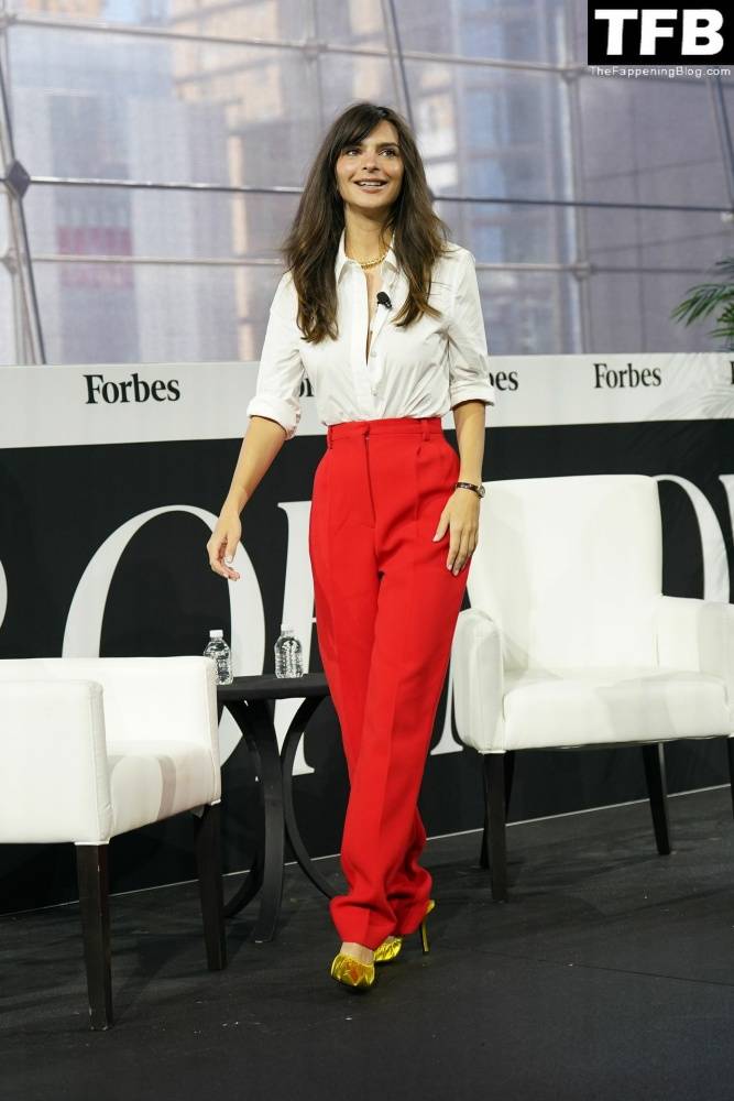 Newly Single Emily Ratajkowski Attends Forbes Power Women 19s Summit in NYC - #4