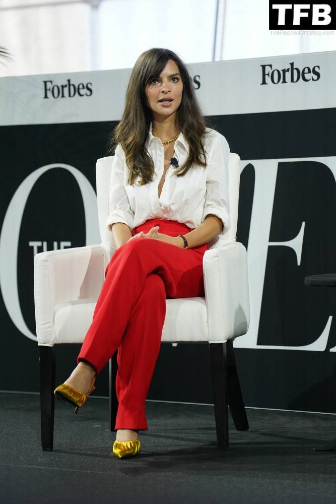 Newly Single Emily Ratajkowski Attends Forbes Power Women 19s Summit in NYC - #47