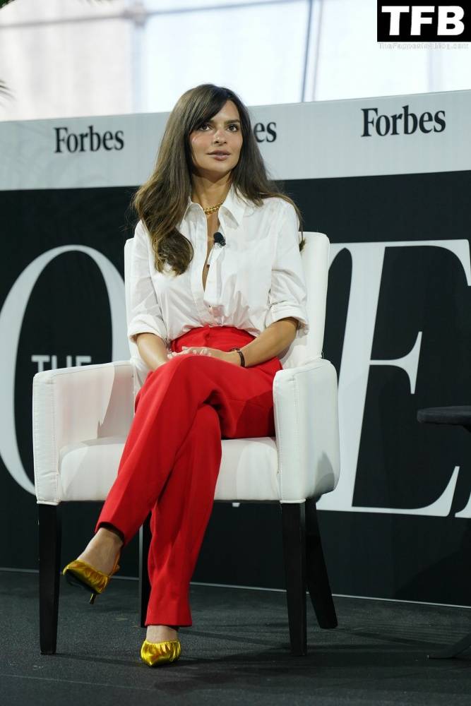 Newly Single Emily Ratajkowski Attends Forbes Power Women 19s Summit in NYC - #31