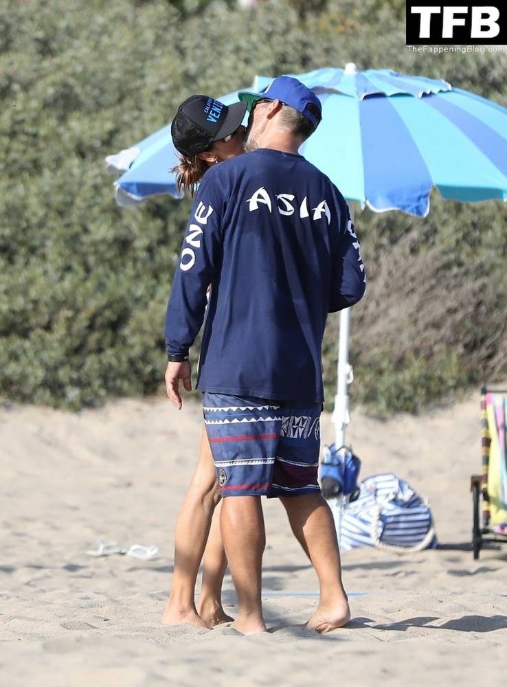 Alessandra Ambrosio Plays Beach Volleyball with Her Boyfriend and Fellow Model Friend - #17