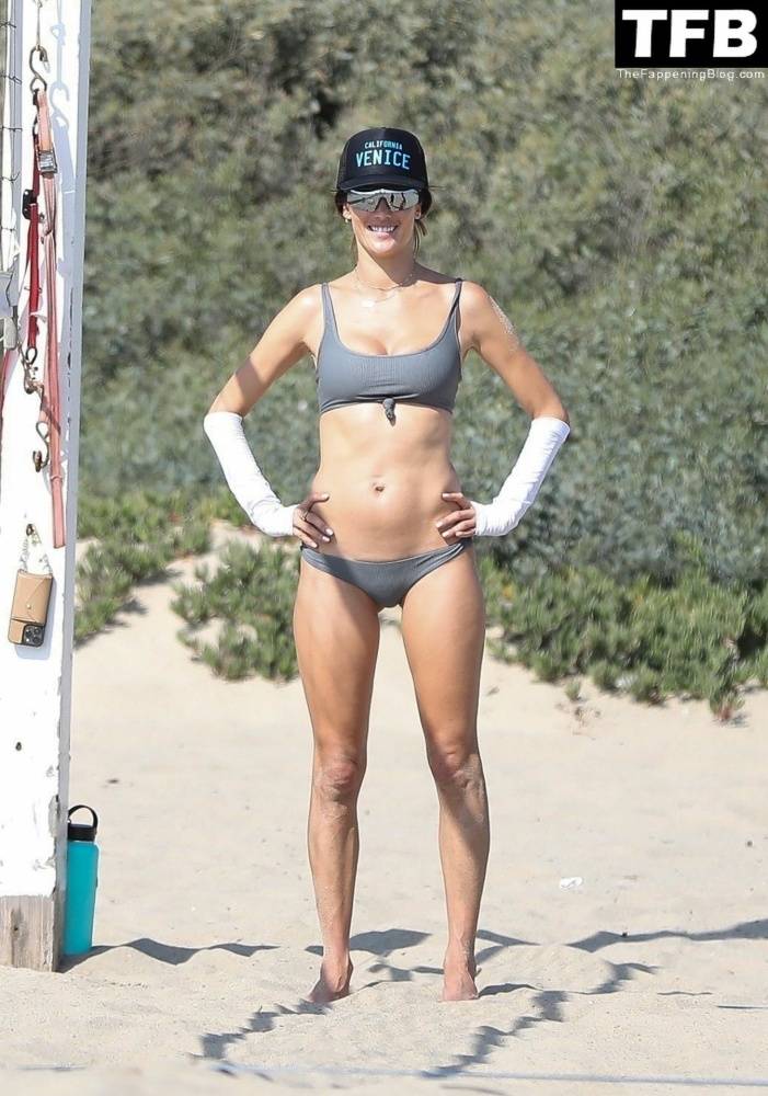 Alessandra Ambrosio Plays Beach Volleyball with Her Boyfriend and Fellow Model Friend - #6