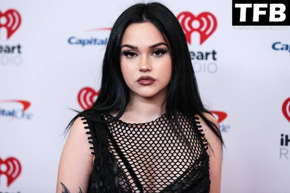 Maggie Lindemann Flaunts Her Sexy Legs & Tits at the iHeartRadio Music Festival - #17