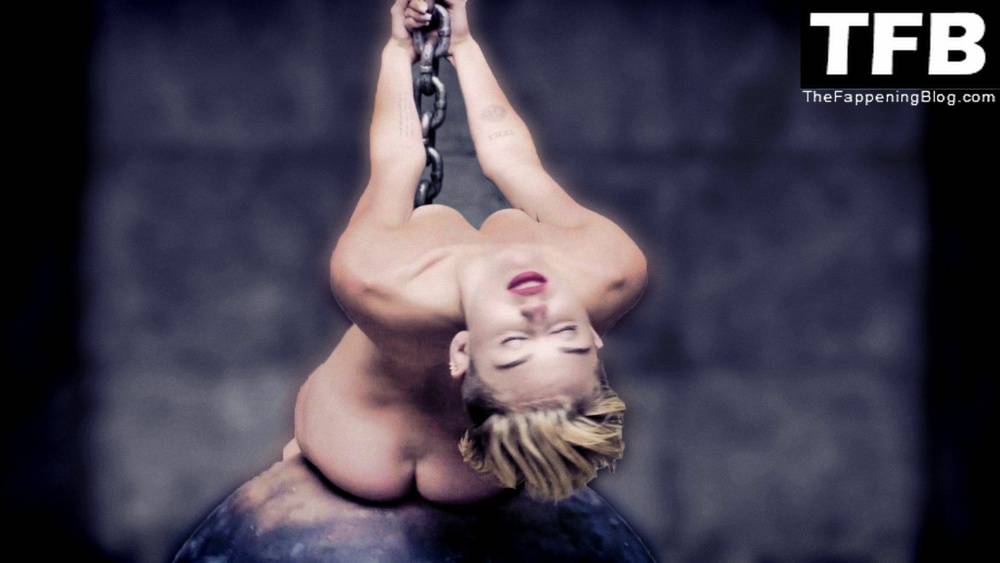 Miley Cyrus Nude 13 Wrecking Ball (17 Pics + Video) - #9