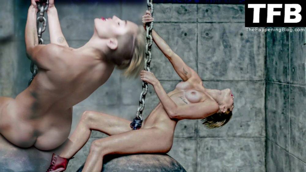 Miley Cyrus Nude 13 Wrecking Ball (17 Pics + Video) - #13